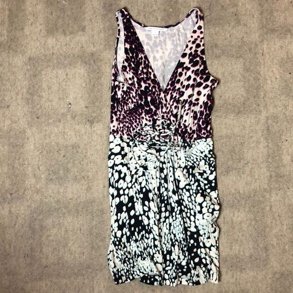 Vintage Diane Von Furstenberg 100% silk iconic wrap dress/cover-up | Size 6 - Picture 1 of 12